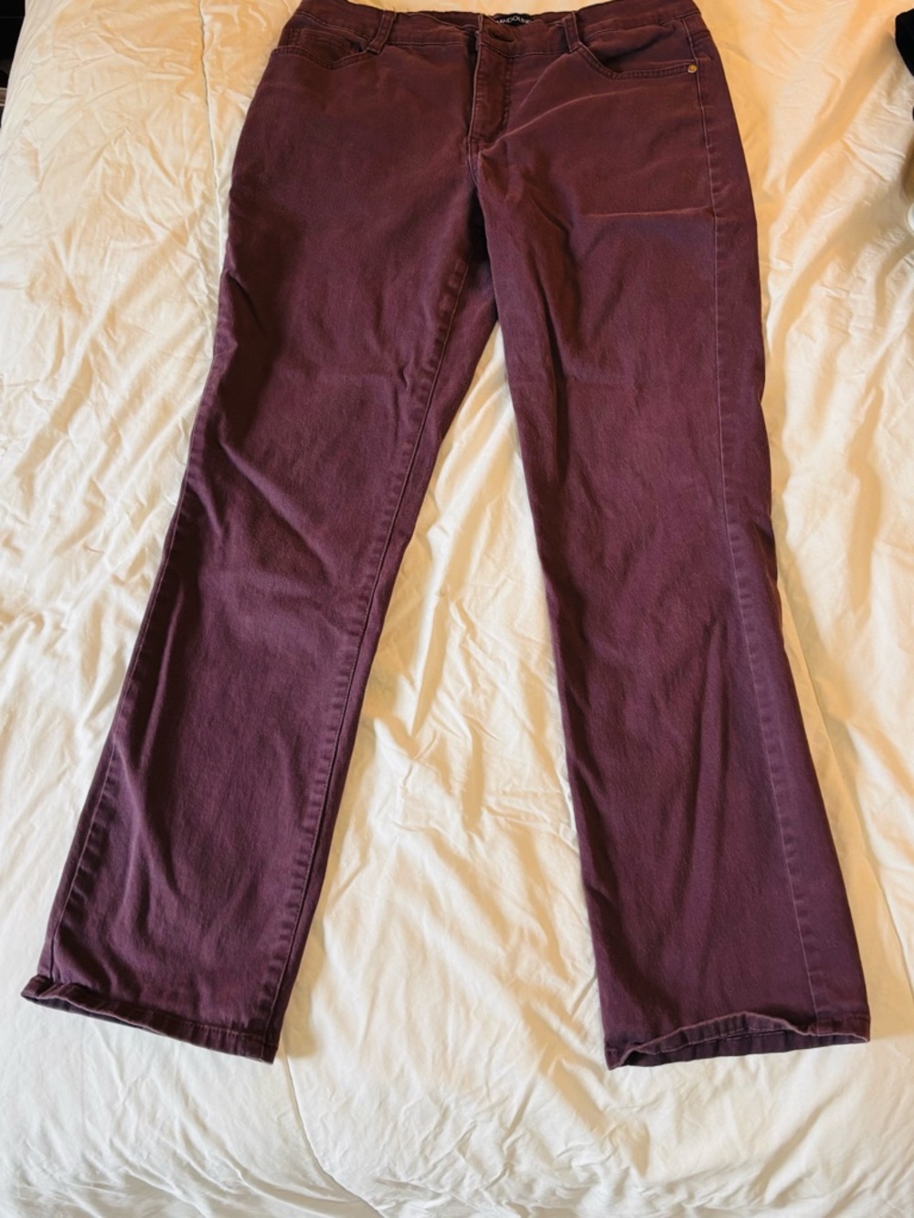 Bandolino Women’s purple Straight-Leg Jeans - Picture 6 of 15